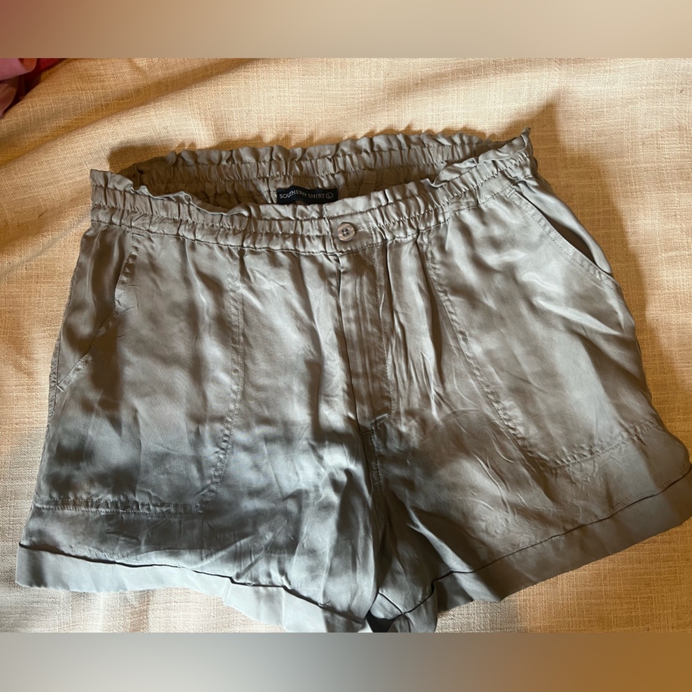 The Southern Shirt Company Women's Grey shorts